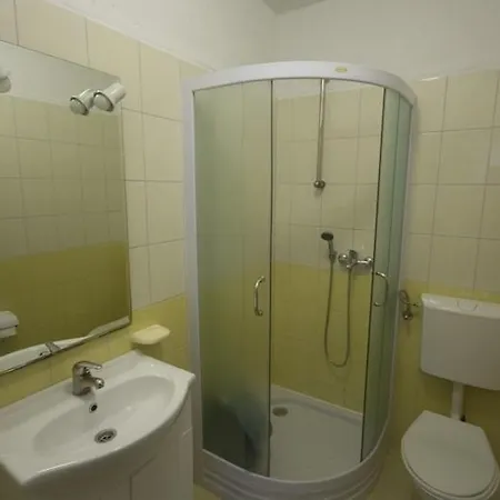 Apartament In With Sea View, Balcony, Air Conditioning, Wifi *